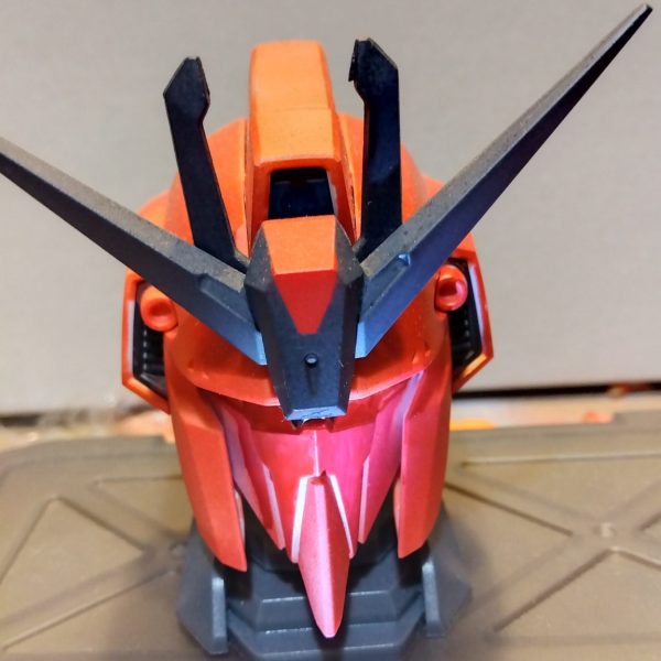 ゼータヘッド（レッドゼータ風塗装）