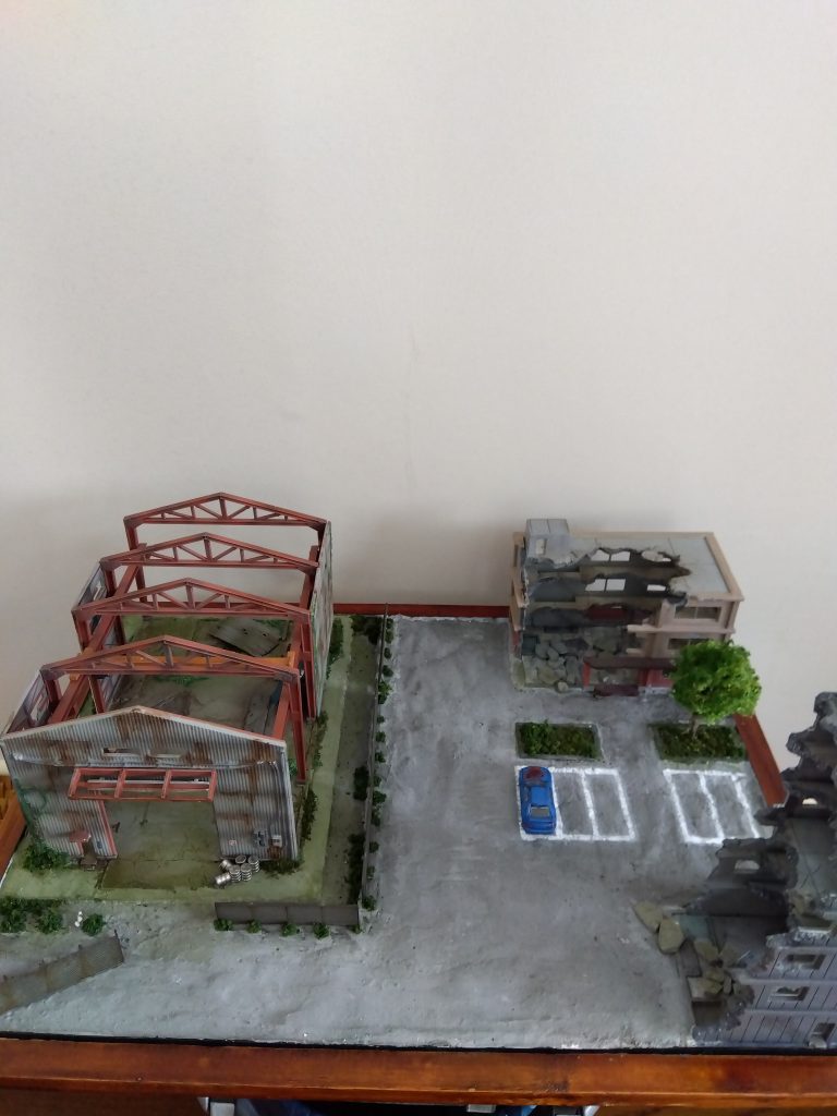 全景はこんな感じ。ベースには100均のホワイトボードと水性ニスを使用しています。