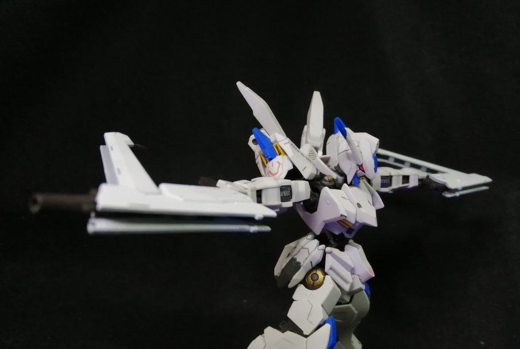 ハンドガン平均的な威力を持つ中距離武装