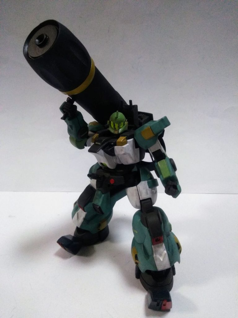 先ずは、「男らしく、バズーカだ!!」(いやっ!デカ過ぎだって😠)         『ザブングル』というアニメをご存知の方も多々いらっしゃると思います。このアニメ自分の中では 1,2 を争う神アニメ!(もぅ…またか…😏💨)