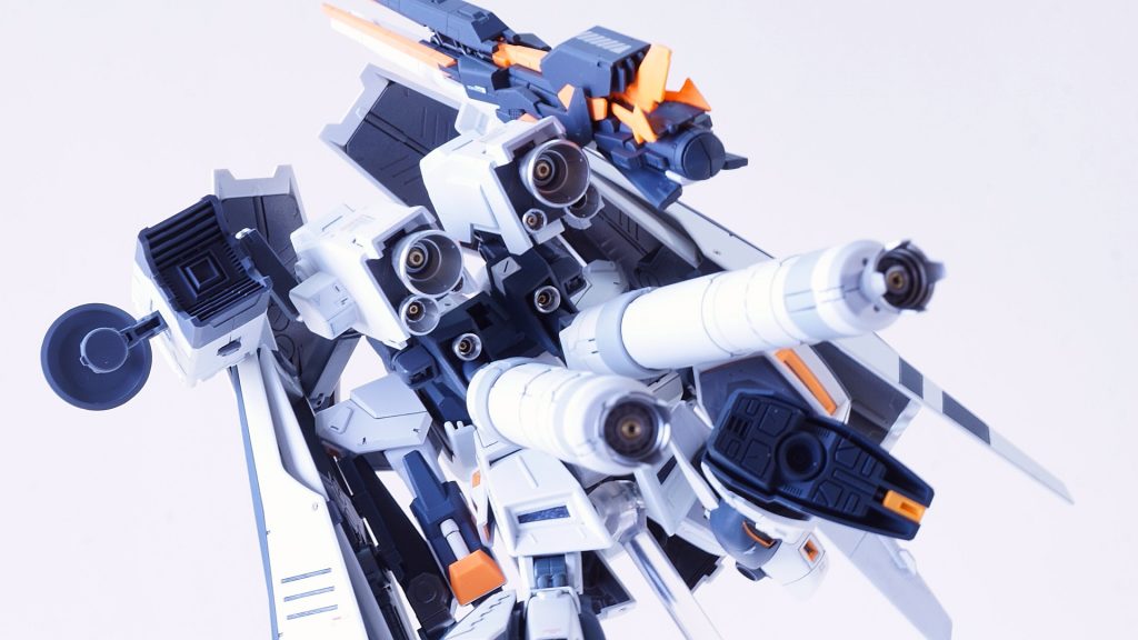 というかこんなに盛るとか想定してるわけもなく、完全にこんなバカみたいな改造するやつが悪い。スタンドが折れそうになりました。