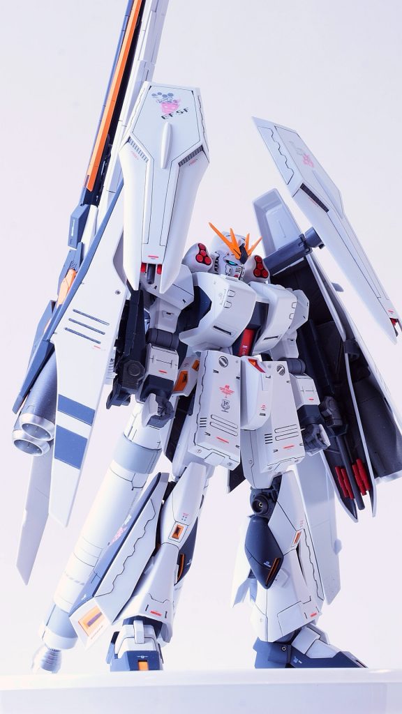 当然クソ重くなっちゃって、プロペラントで4点立ちしないとまともに立ちません。