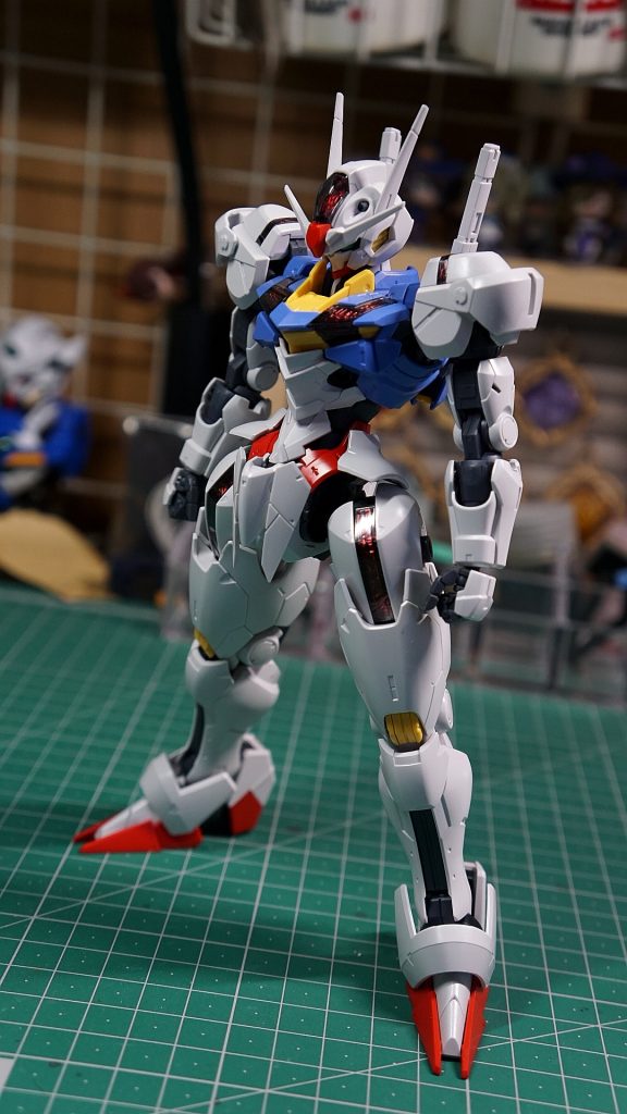 素組の状態でスゲーカッコいい。本気でMGいらないんじゃないかと思っちゃいました。