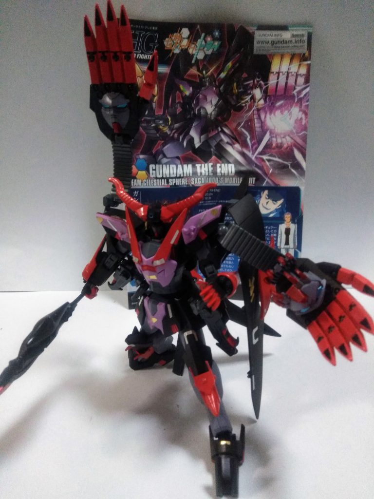 この『デビルガンダムまんまのガンダムヘッド』これをリアタイ時に見た時のワクテカさっ!正式名称『フィスト ジ エンド』指先の穴から『DE ファング』が発射されます😊       この子は未再現