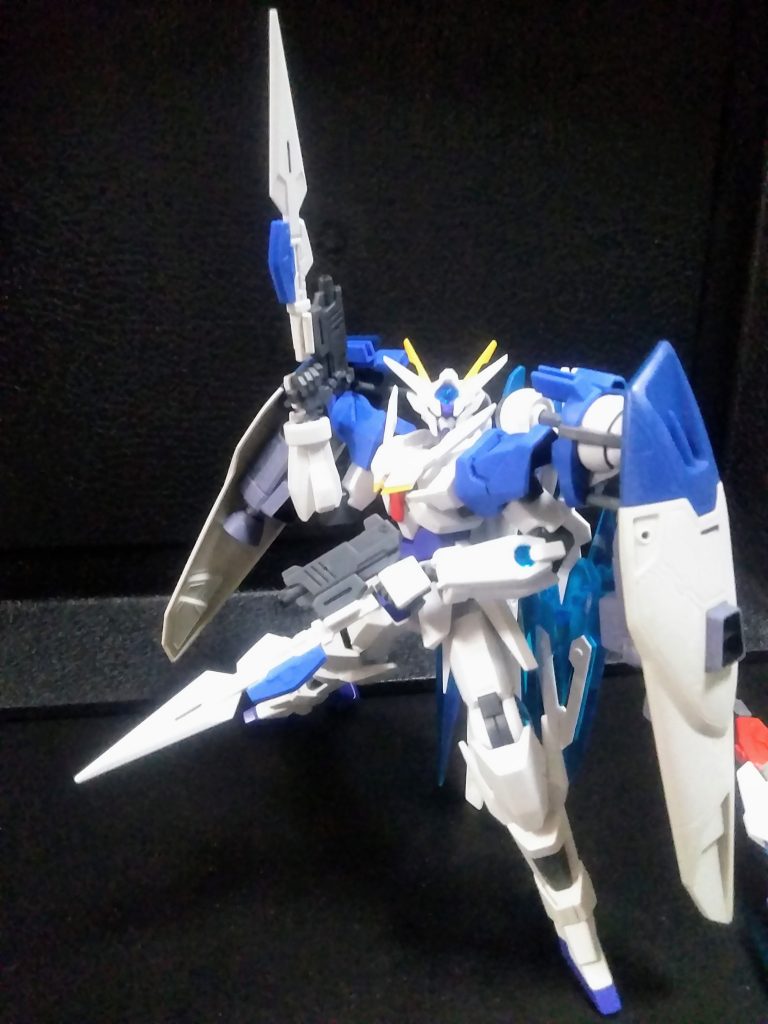 こっちもオリジナルウェポン。サイドアーマーに懸架しといた『GN ソード ガン』2丁持ちと成ります😁