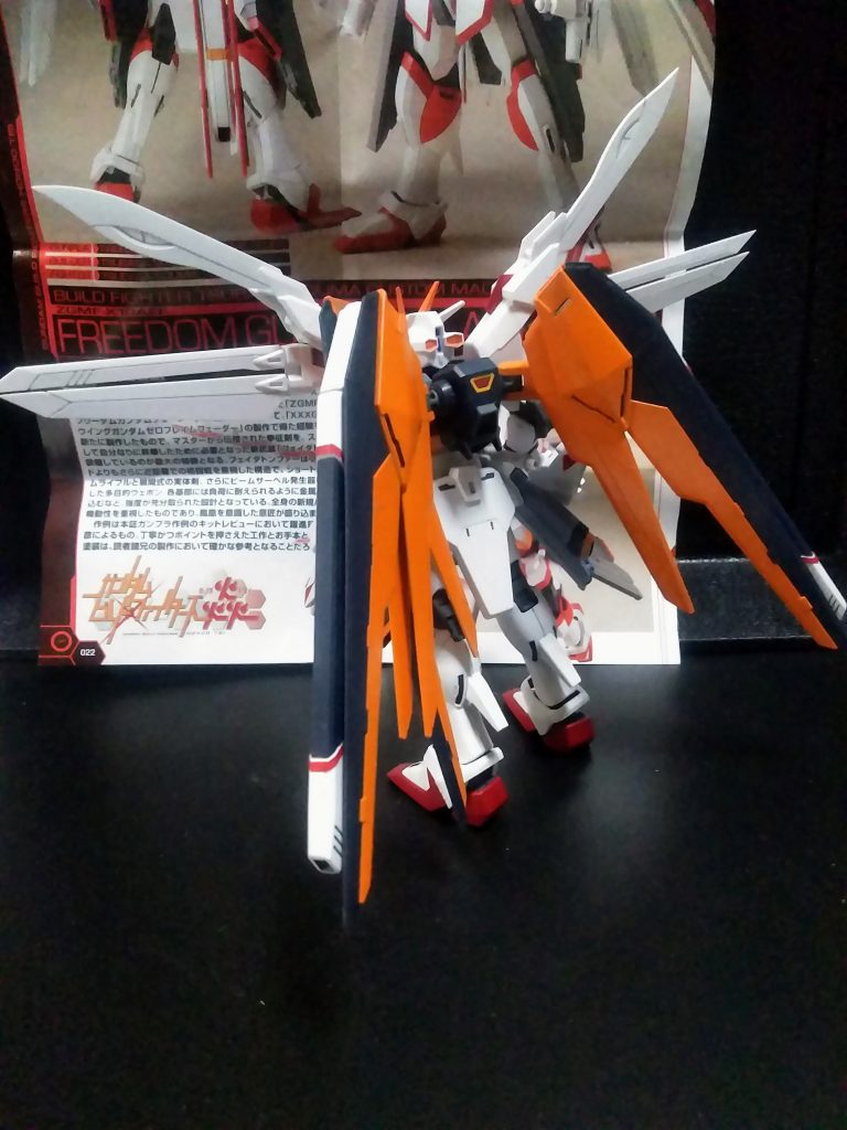 こっちはコッチデ『ブレイド アジャスター』なる新規パーツが《邪魔！😠》