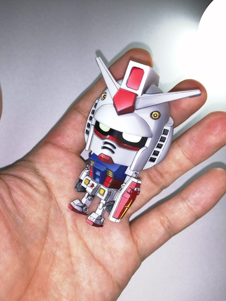 捕まえられたガンプラくん