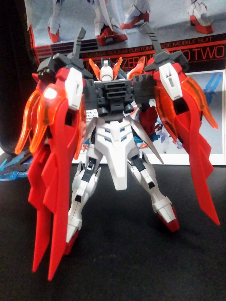 後ろ姿は両機とも変わらずです😁