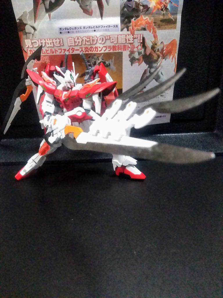 『ビルド世界アルアル』デッカイ刀剣と成ります。😤『フェザー ブレイドにフェザー ナイフ × 3』をセット