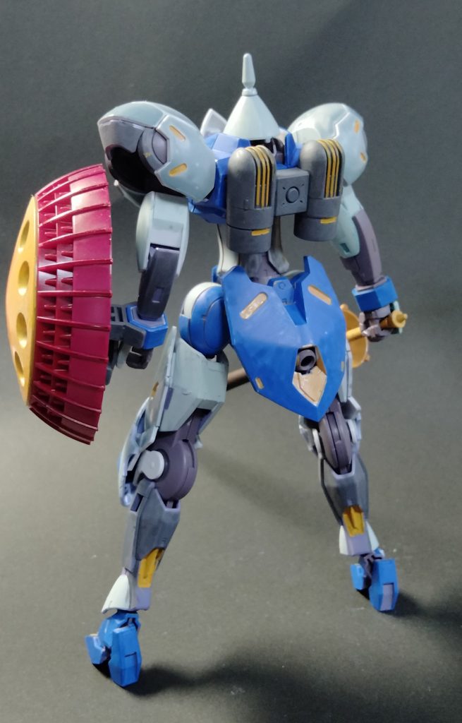 ストーリーでも言いましたが、ギャンのランドセルは無改造でミカエリスに装着出来ました。バンダイさんの粋な計らい（笑）