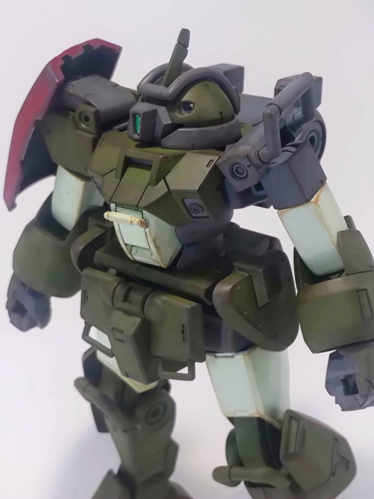 モノアイ？部分が、最近出たバーディングに似てますが、デミトレ出た時に付けたアイデアでパクリでは無いです。バーディング観たときに、やられたと、思いました（笑）