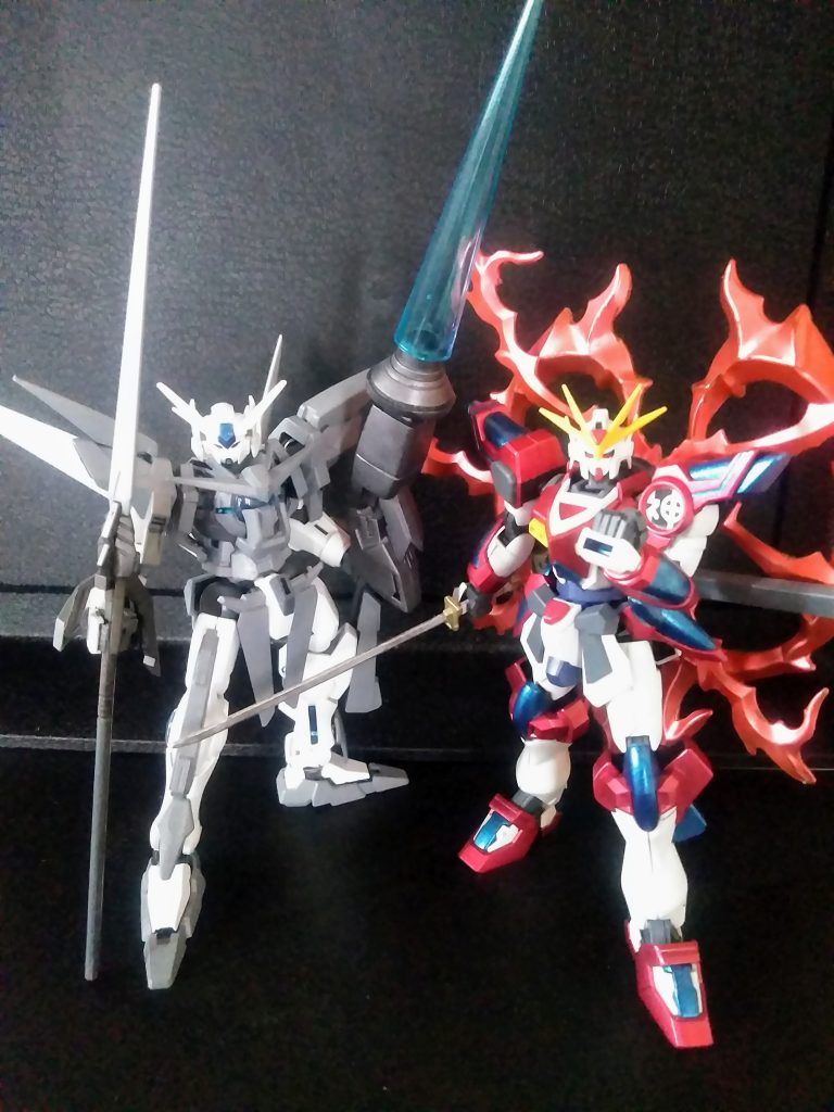 此れで組み立て済みの『ビルド ファイターズ トライ』のガンプラほぼ完了となります😁   いや~自分『ビルドファイターズトライ』が大好きなので、とっても楽しめました😊💕お目汚し ありがとうございました。