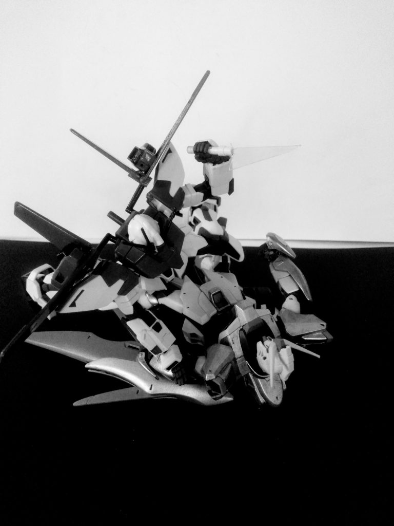 お腹に向かって煌めく刃物! カイ 「…ヒドイょ…」 マコト 「…セ…カ… …」