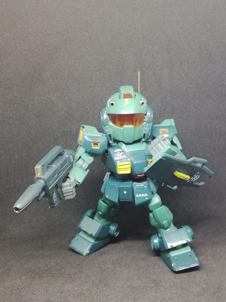 カラーリングも画稿を参考にしながら出来る限り近づけてみました。