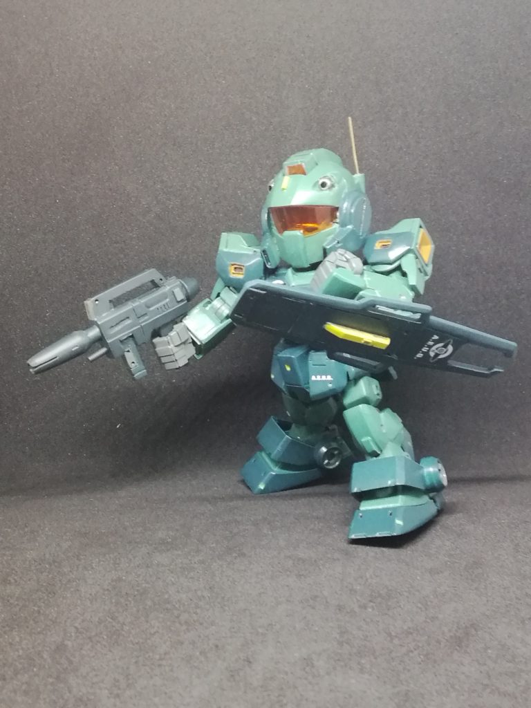 武装もDefine版に合わせて製作しています。