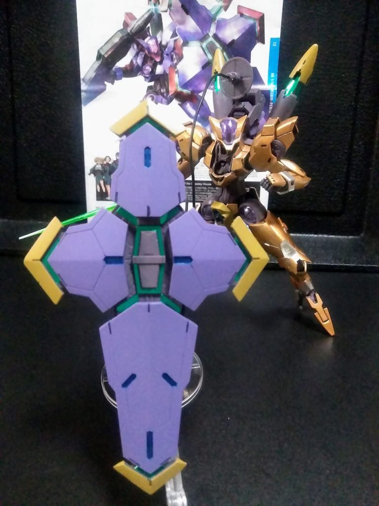 『サーベル及びシールド展開!!』さすが水星キット!良く動く