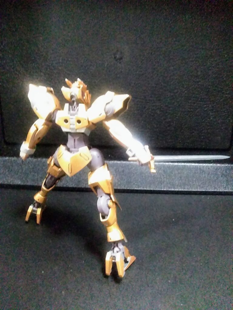 はい。『魔戒騎士の世界』へ異世界転生いたしました😤                皆様は『黄金騎士 牙狼』はご存知でしょうか?『パチンコ』が御趣味の方なら結構ご存知な方が多いかな? 原作、監督『雨宮慶太先生』による、2005年から深夜放映された『大人向けの特撮ヒーロー』番組です😁