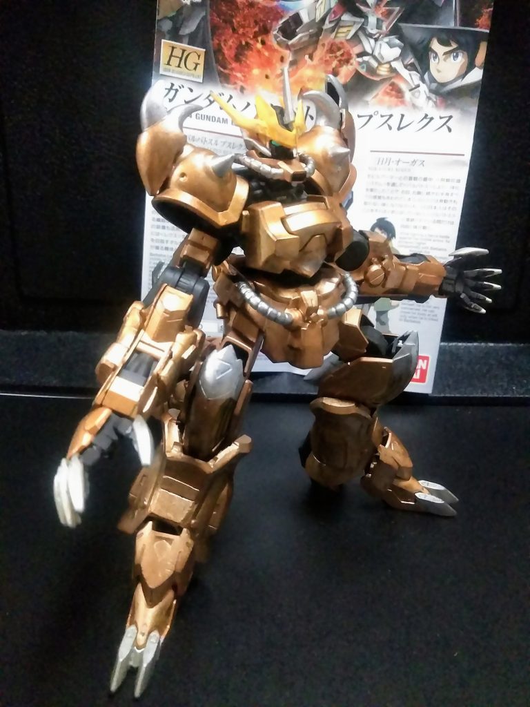 はい。こちらは『ストーリー』で造っていた 『心滅獣 身ガロ』と相成ります😤