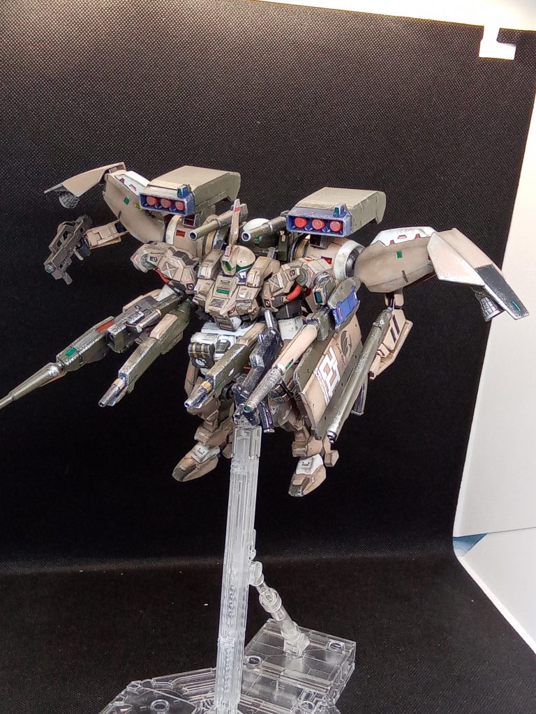 ほぼ全部の武装を一斉発射可能【想いだけでも・・力だけでも・・手に入らないモノがあるんだよ!!】火器管制担当しているだろうニカ姉の負担が凄いでしょうが・・頑張ってもらいます 