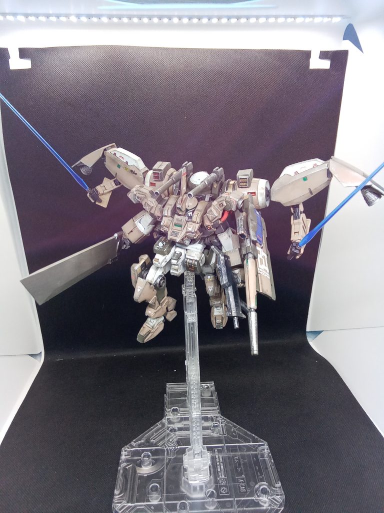 近接モード膝蹴りも可能