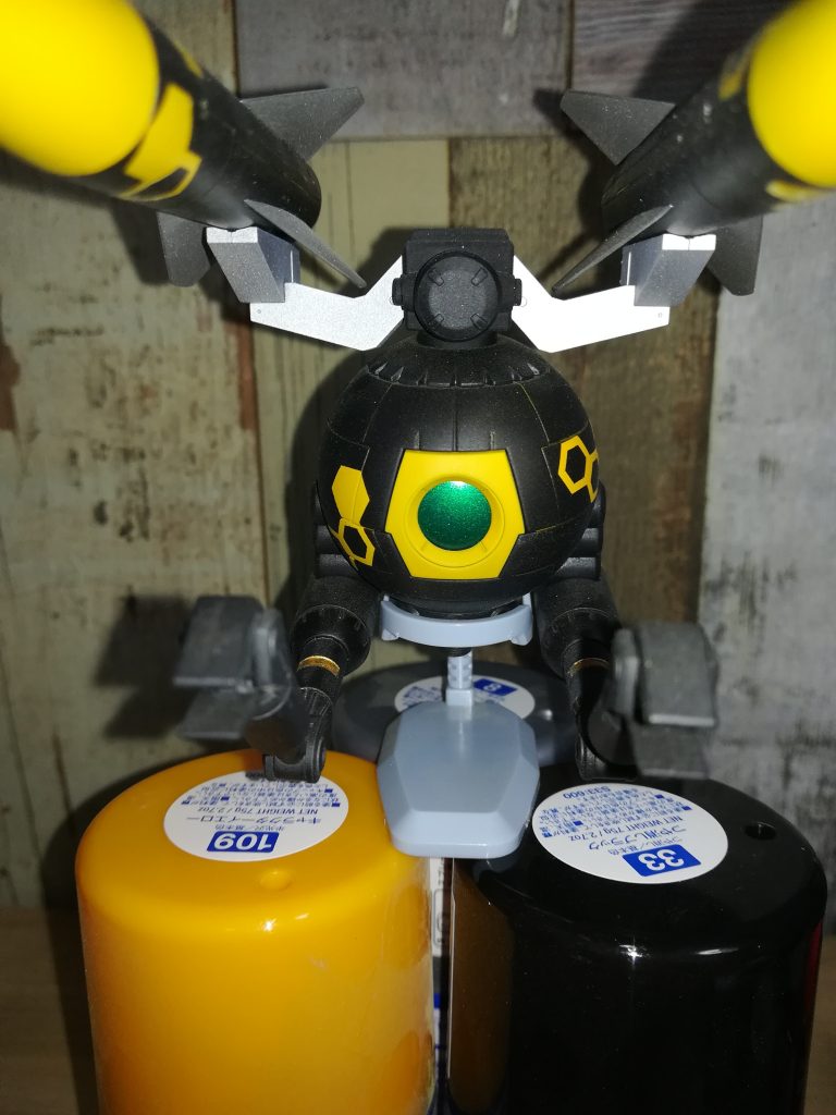 初めてのマスキング迷彩粗が目立ちますが、大目に見ていただけると幸いです