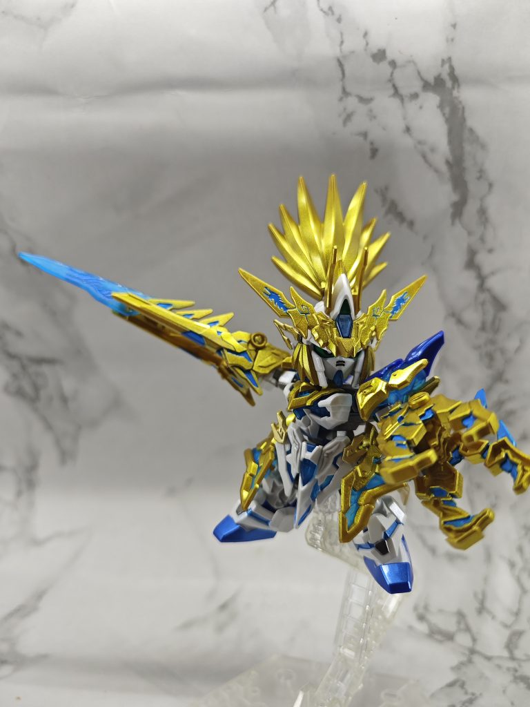 SDW HEROES 龍尊劉備ユニコーンガンダム (ガンプラ)–3枚目/制作者：@fox_chi_zeng