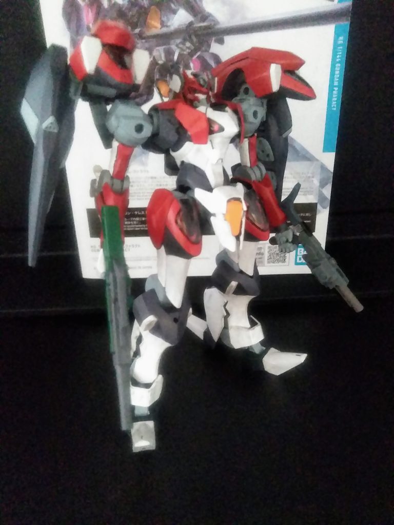 今更ながら『ガンダム ファラクト』コサエテみました😊
