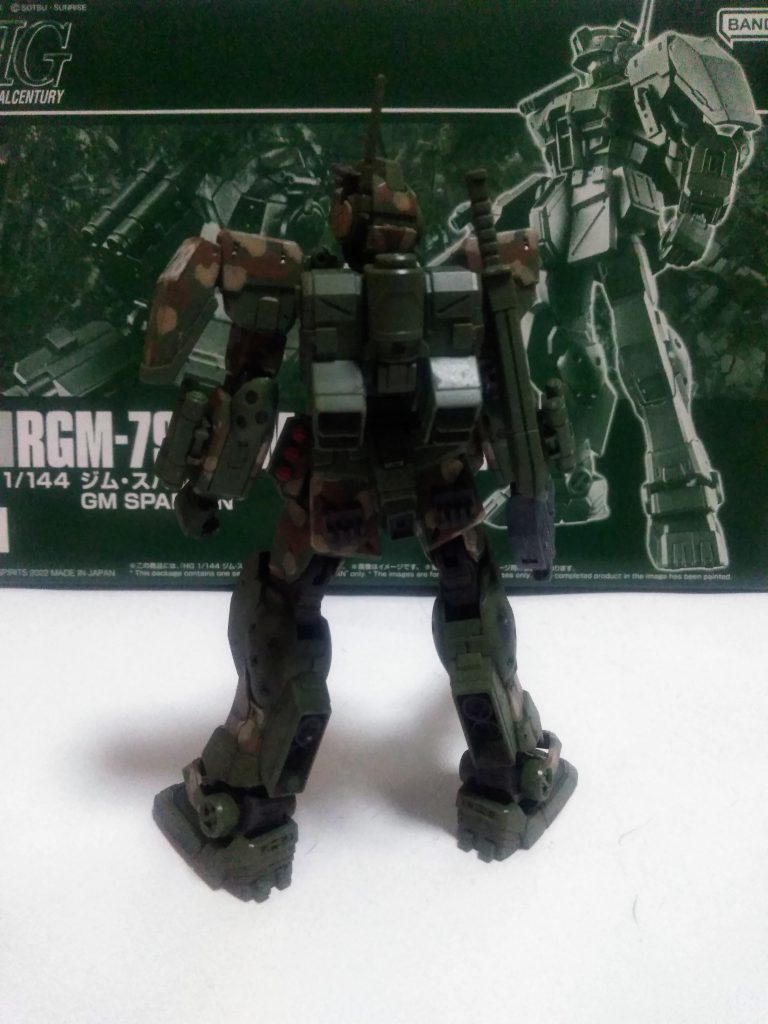 何百番煎じかは解りませんが、このキットなら絶対ヤりたくなる『迷彩塗装』を実施しました😤