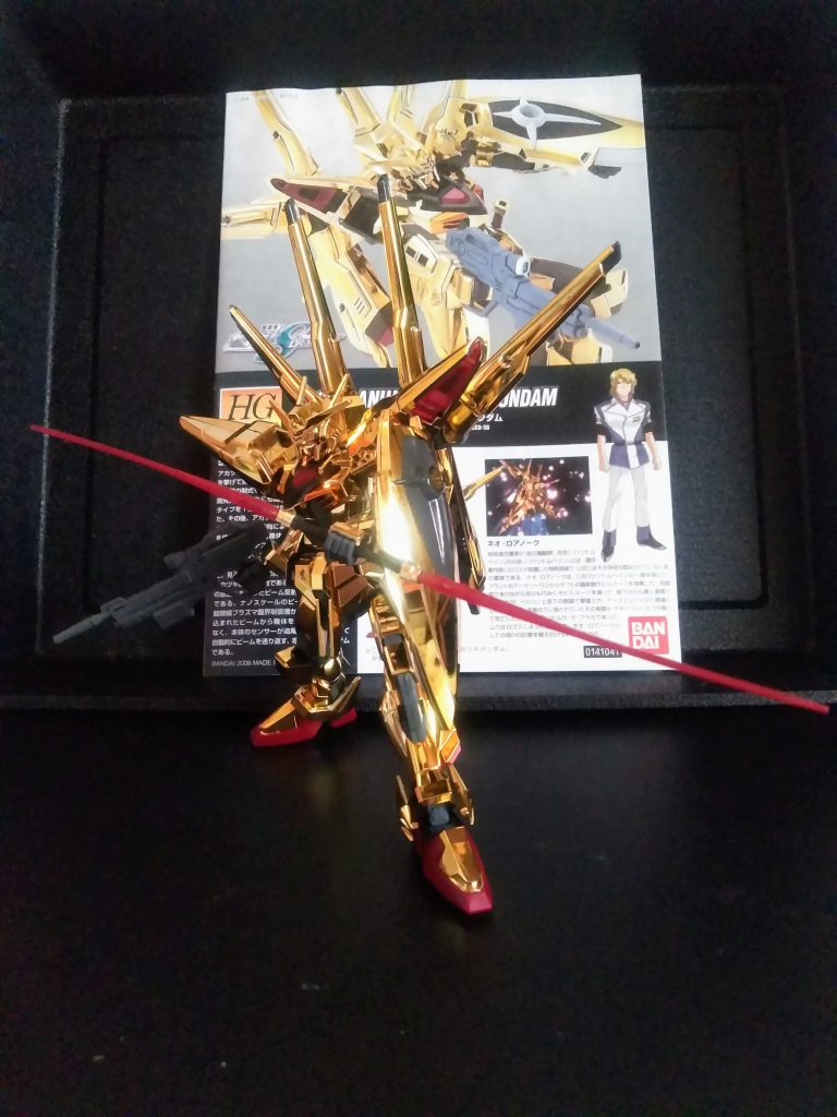 これまた、サーベルも接続可能。　　   『SEED世界』じゃ流行ってるんですかね？🤔