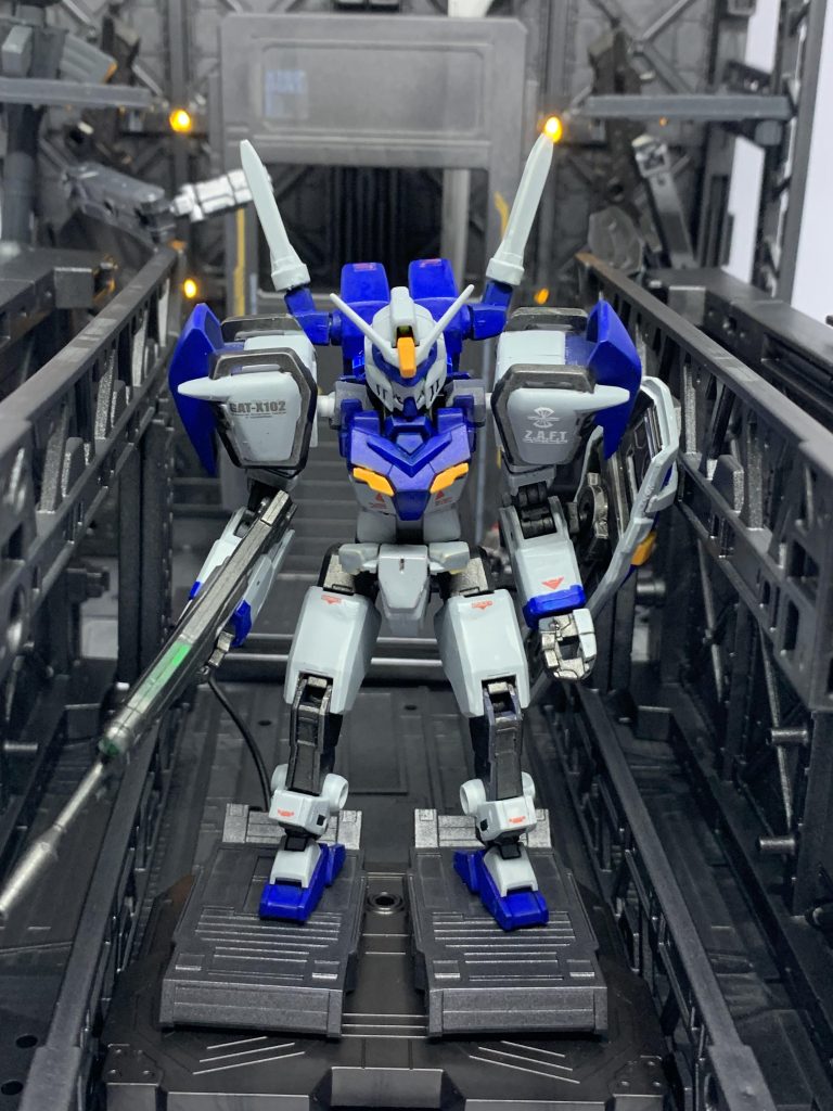 大満足です。タミヤのガンメタルで基本塗装してます。