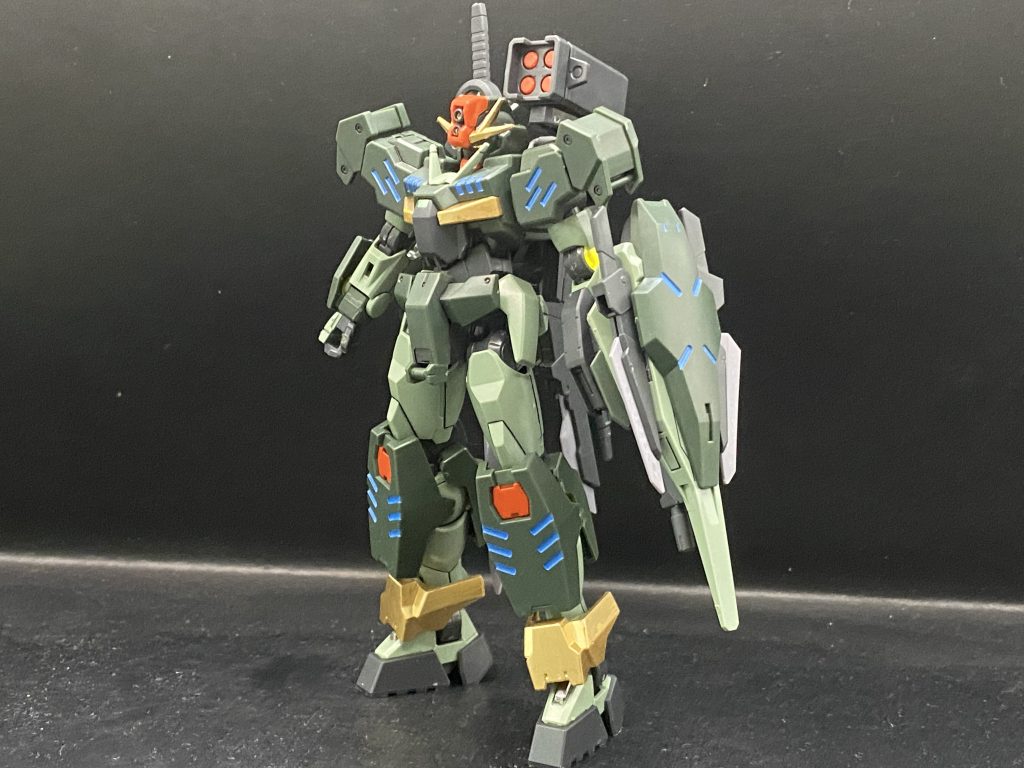 HGGBB ガンダムダブルオーコマンドクアンタ–2枚目/制作者：萌木原あるく