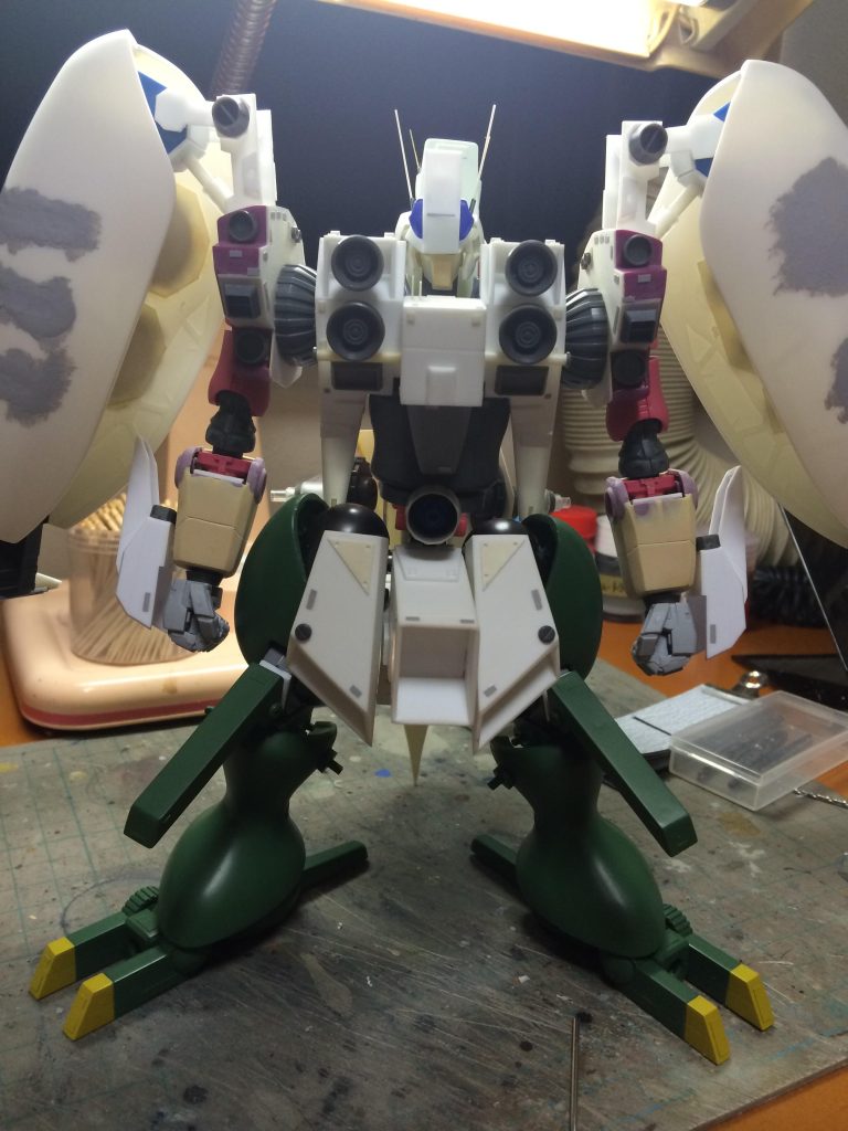 塗装前はこんな感じでした。塗ればなんとかなるもんですね。