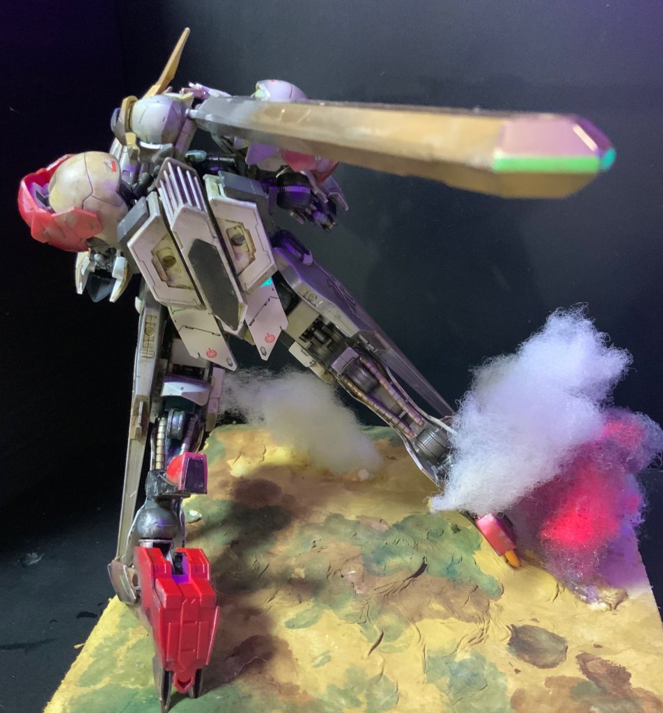 一応ジオラマベースも作りました 100均の紙粘土と水性塗料でお手軽に…