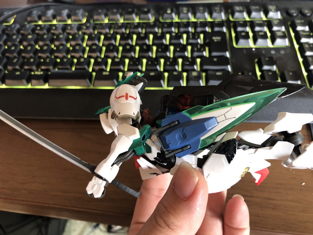 可変機にしてみようかと挑戦して挫折した名残り