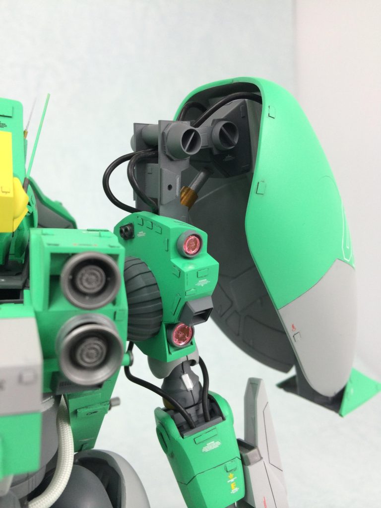 バインダーはMGキュベレイをベースに改造