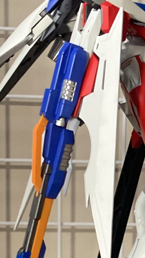 ダークハウンドの肩ウイングにツインバスターライフルマウントできるの良くないですか？？