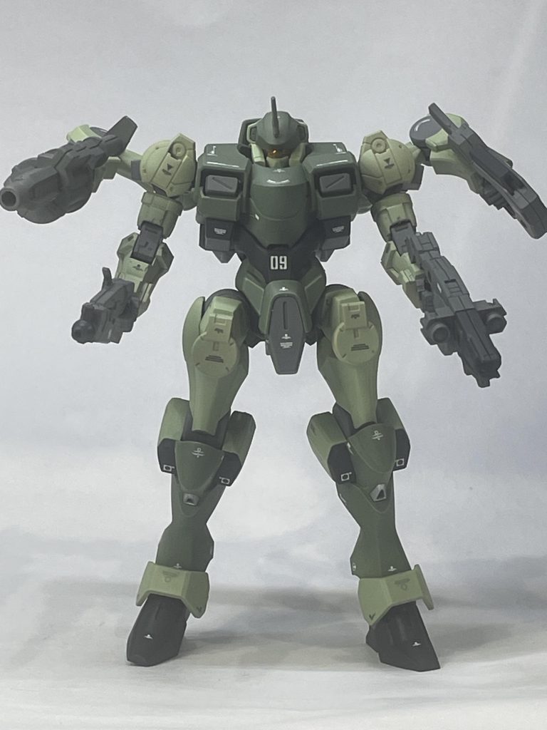 自分みたいな素人でも簡単な差し替えで改造ビルドできてしまう水星キットはとても優秀だと思います。特にザウォートは独特の体型からまだまだ進化の兆しも感じさせてくれるのでまた購入して挑戦したいと思います。