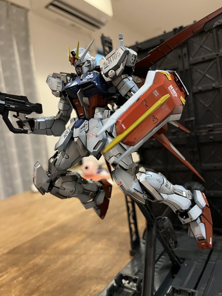 あぁーもう最高…ケーブル付きのカタパルトデッキなんて素晴らしい物をキットに入れてくれてありがとうバンダイさん…幸せです