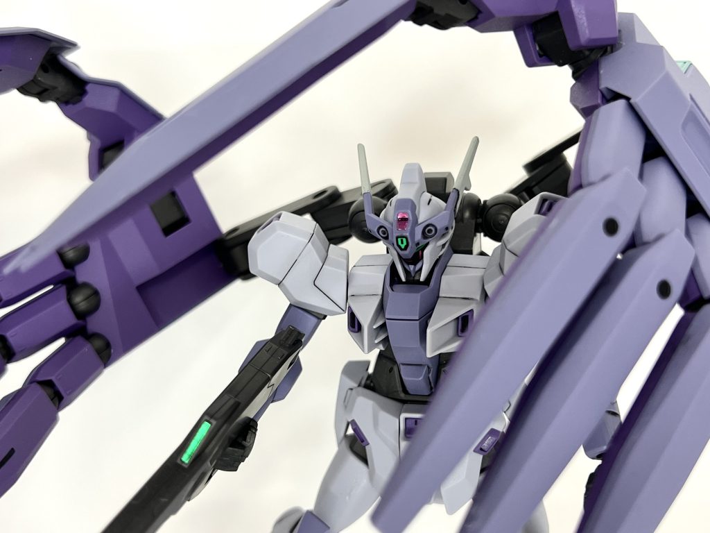 ビーム刃のパーツをどこにしまったかわからなくなってしまいました^^;