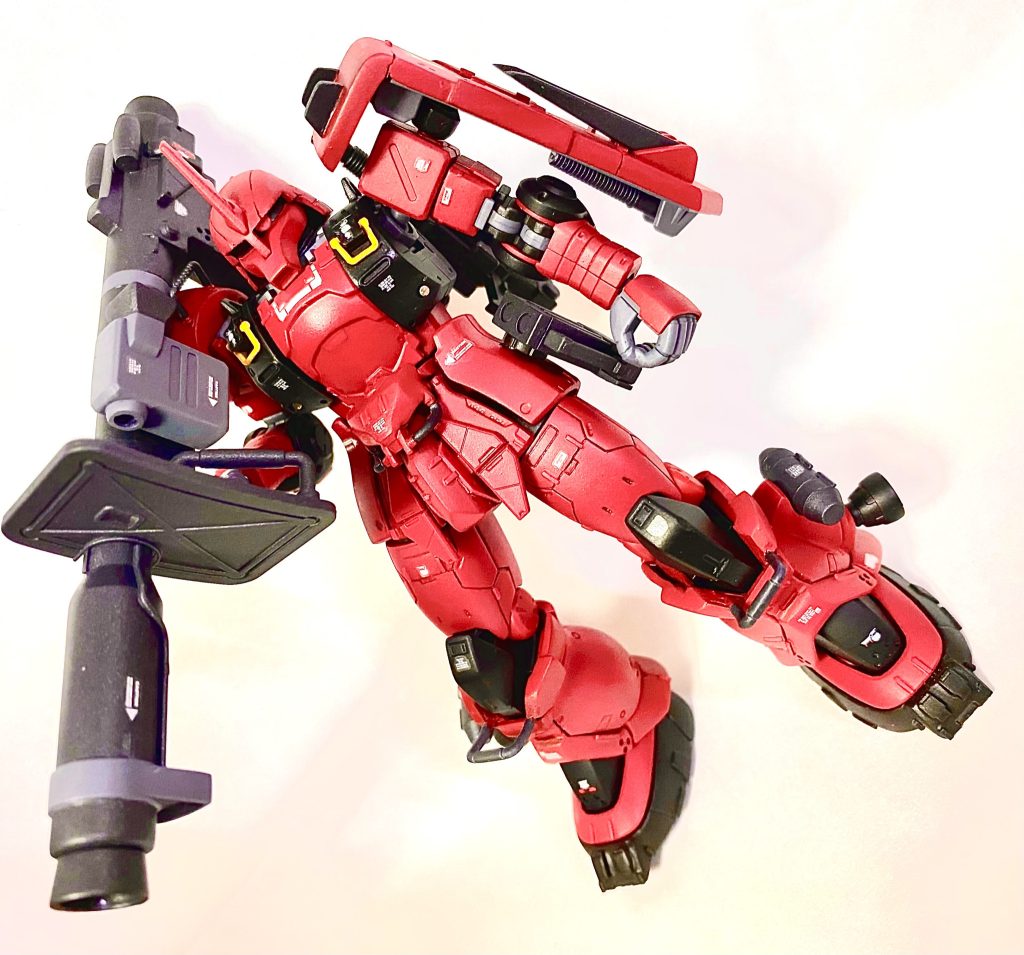 主兵装はラケーテンバズを装備。少し短縮した上でディテールアップを施し、塗装をしました。