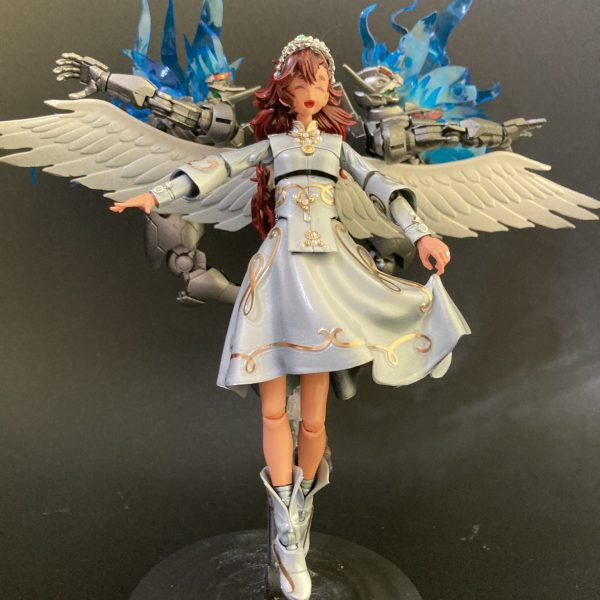 女神ニケ、翼をさずける