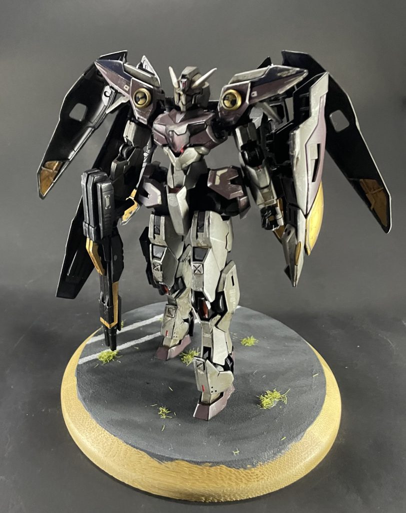 土台にアスファルトの簡易ジオラマも作りました😁ウェザリングをして、全体的に汚しています♪