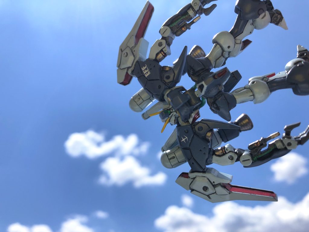 ワタシ、何を隠そう、初回放送時からバイアランが好きでした。すぐ乗り換えてしまうジェリドが長く乗っていたというのがその理由だったのと、強敵な演出ありましたからね。これはUCのカスタムですが、まさか自分がバイアラン作ることになるとは。楽しい制作でした。だいぶ過去作ですがアップさせていただきました。