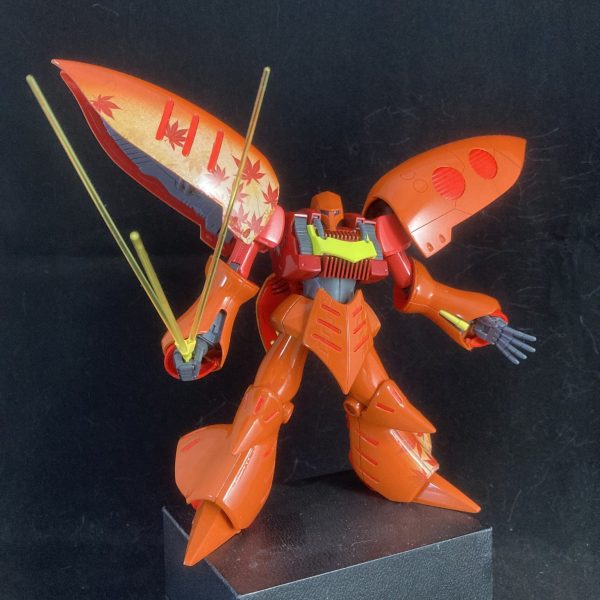 キュベレイ  紅葉 10月