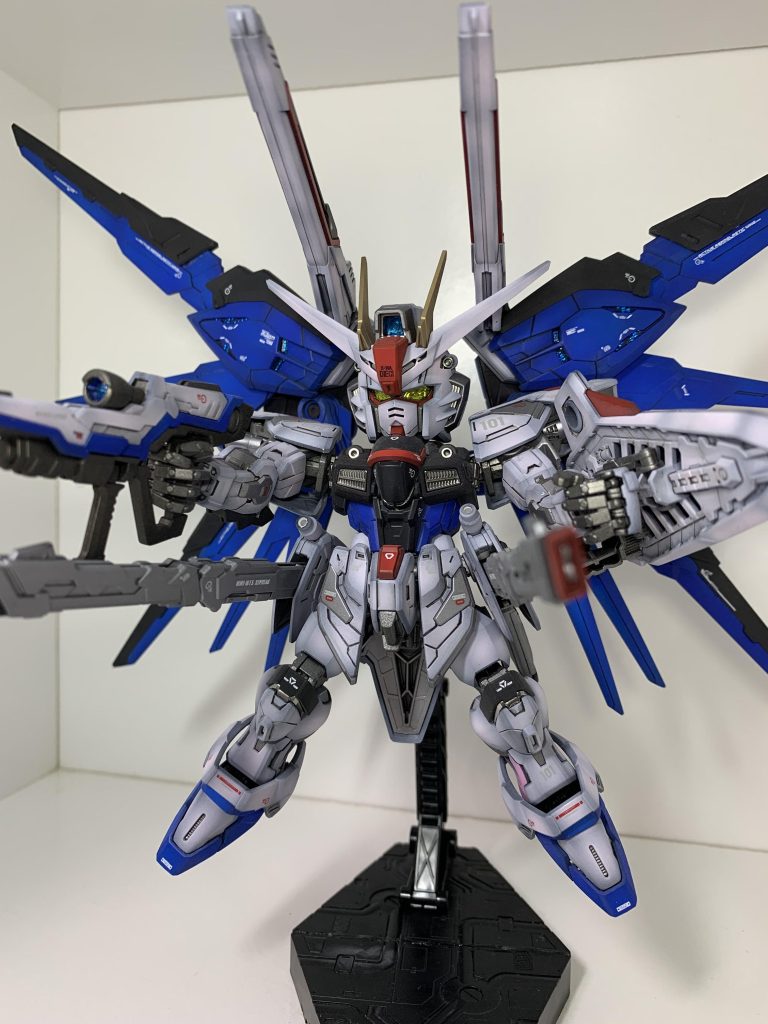 MGSD フリーダムガンダム–3枚目/制作者：tomocat