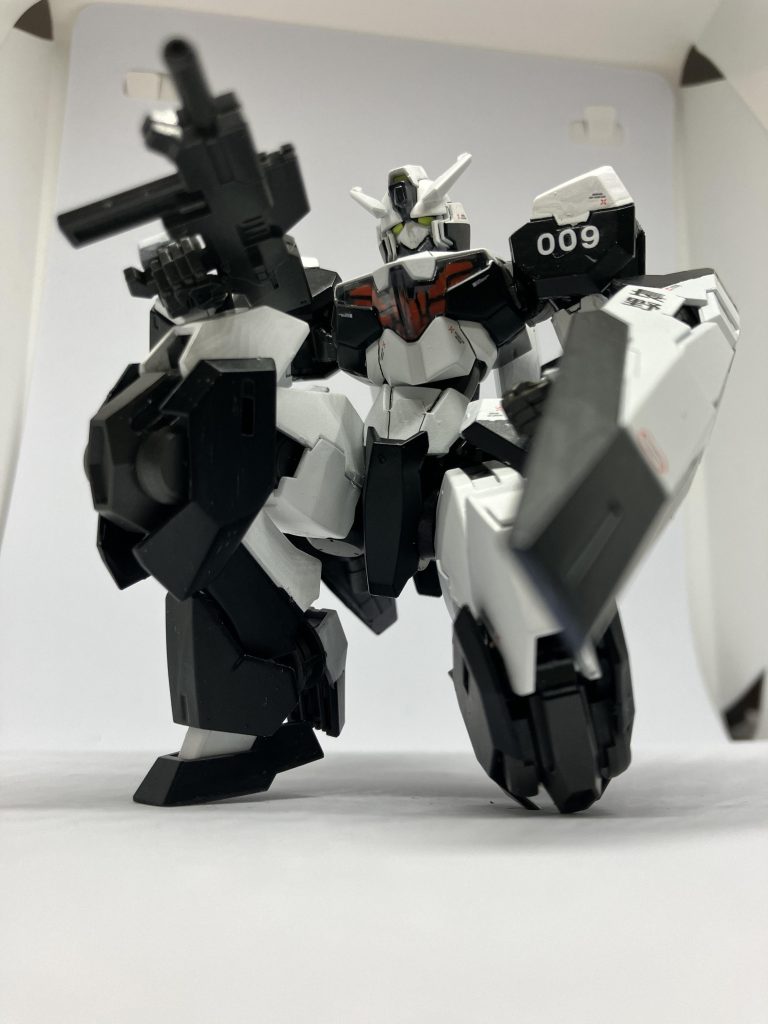 これもよく動いていいキットです。特に脚の動きが秀逸。