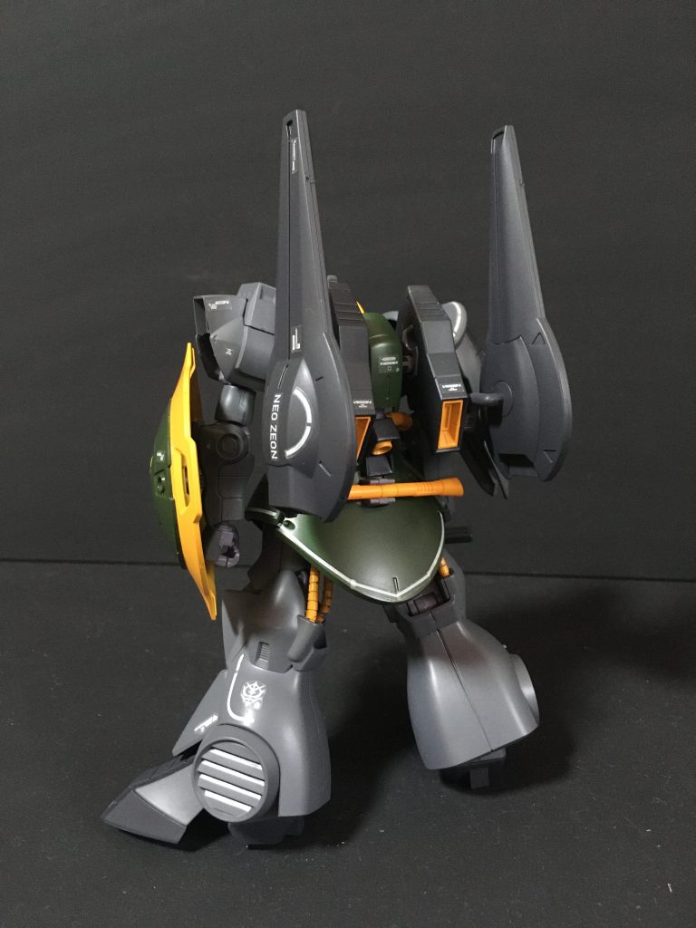 後方ショットリックディアス用のブースターバインダーを装着しています。いわゆるリックディジェですね。