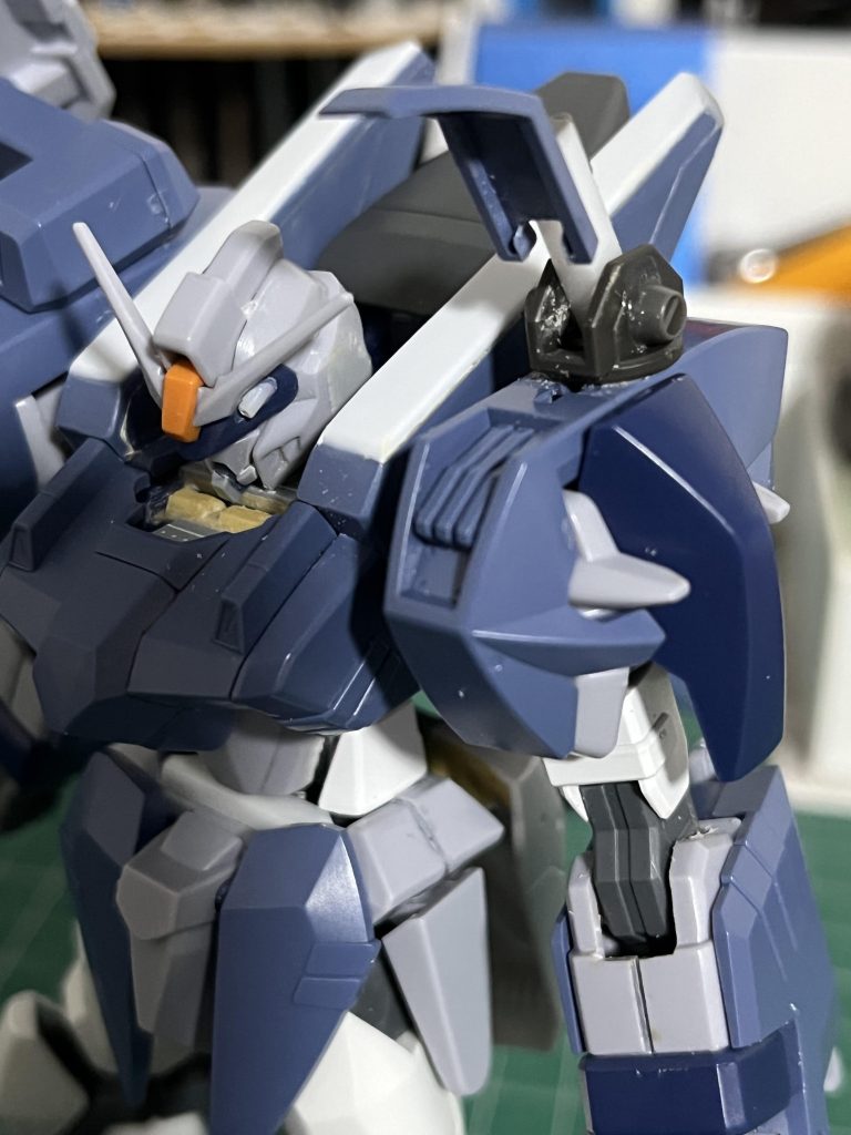 プラ材とジャンクパーツで開閉ギミック