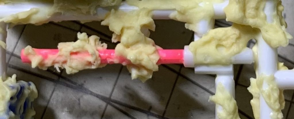 個人的にこのビームサーベルの先端部分の衣の付き方がリアルな天ぷら感が出てよかったと思います。紅しょうが天みたいな…? (紅しょうが天って関西だけなの?🤔)