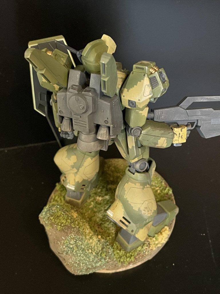 HGUC ジェガンA型　陸戦迷彩塗装–4枚目/制作者：気まぐれ週末モデラー